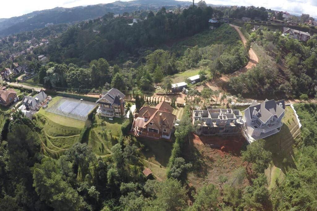 Casa E Vista Privilegiadas No Alto Do Capivari Campos do Jordão Exterior foto